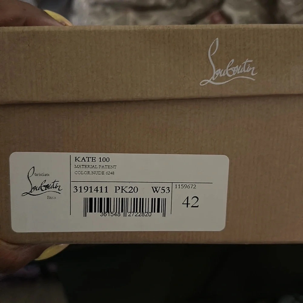 Brand new Authentic Kate 100 Christian Louboutin - Picture 7 of 7